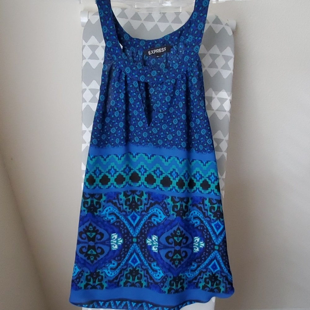 Express Top - Picture 3 of 7